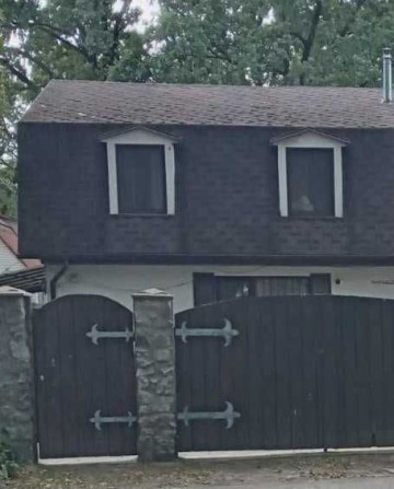 Продаж будинку ( 1/2 частина дуплексу) зі своєю окремою територією. - фото 1