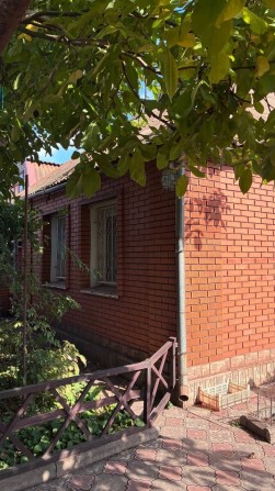 Будинок із земельною ділянкою в Центрально міському районі - фото 1