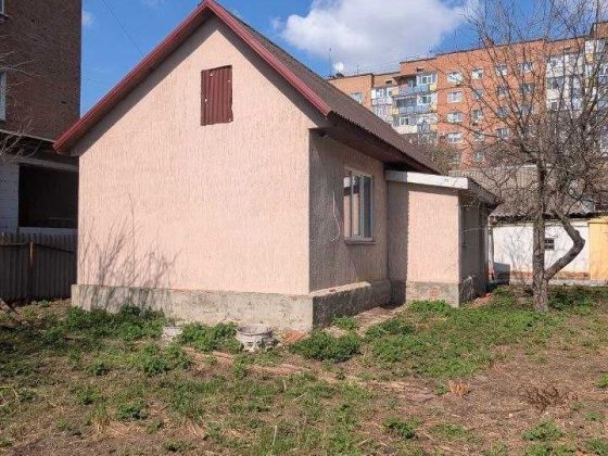 Ключі в АН. Продаж будинку з земельною ділянкою на Алмазному. Полтава
