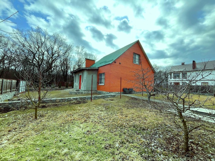 Резиденція з Сауною біля Лісу. 25 Соток Приватизовано. - фото 1