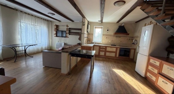 Будинок біля міста, з ремонтом, 122м2, 13 сот землі, з гаражем‼️ - фото 1