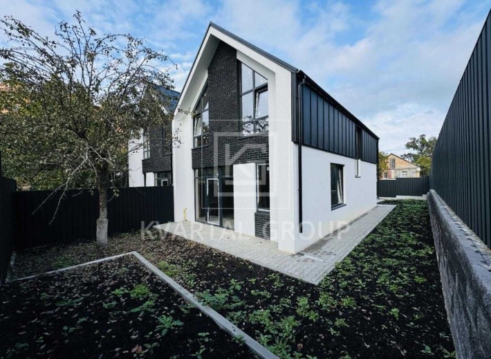 Продаж дуплексу 4 кімнати, 2.6 сотки, 120м2 Газ асфальтований заїзд - фото 1