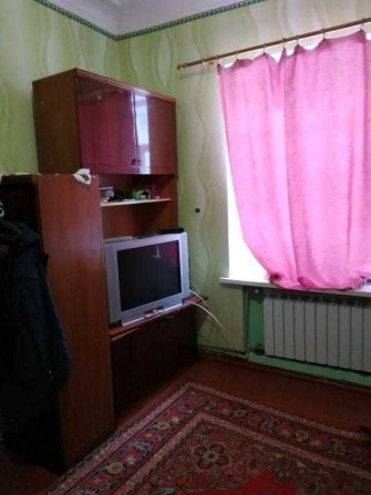 Продається частина будинку р-н  1-ї лікарні - фото 1