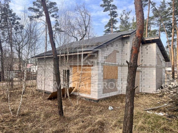 Продаю, новий будинок без ремонту м. Ірпінь - фото 1