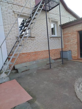 Цегляний будинок - фото 1