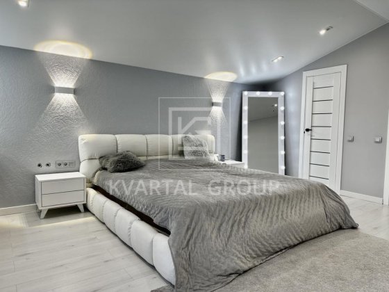 Продаю дуплекс з РЕМОНТОМ неподалік від ЦЕНТРАЛЬНОГО парку. Ирпень