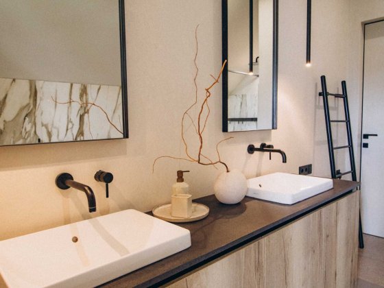 Дизайнерський ремонт.ЕЛІТНЕ КМ.Зручно,комфортно та якісно. Буча