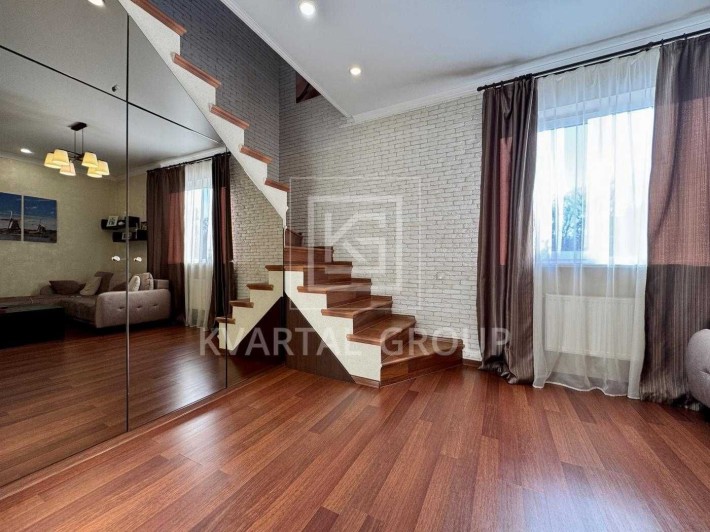 Продаж будинку з гаражем у Бучі СЕРТИФІКАТ, ПОСТАНОВА ТАК - фото 1