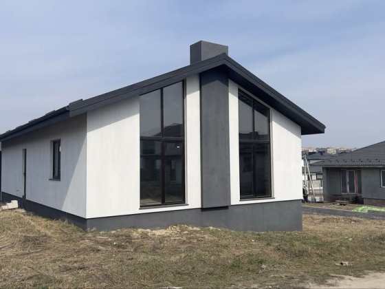 ПРОДАЖ будинку • Будувався для себе • Не масова забудова Ровно