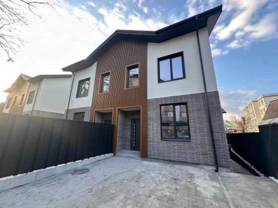 Останній дуплекс в ТОП комплектації біля лісу в Ірпені (газ) Ирпень