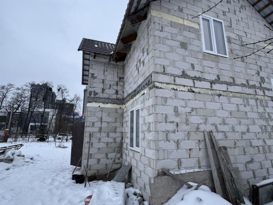 Продам будинок у центрі