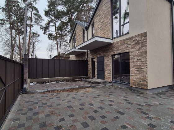 Дуплекс в центрі готовий ! 3 сотки землі, ГАЗ Буча