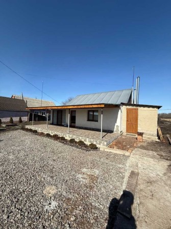 Будинок з косметичним ремонтом, 25 сот, 3 кімнати. - фото 1