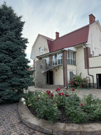 Продаю шикарный с гаражом на 2 машины 3-х дом от СОБСТВЕННИКА!!! - фото 1