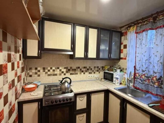 Окремий будинок 68 м² Інститут зв’язку, 7 соток, газ, гараж Полтава