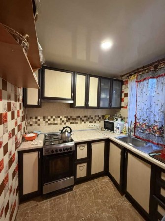 Окремий будинок 68 м² Інститут зв’язку, 7 соток, газ, гараж - фото 1