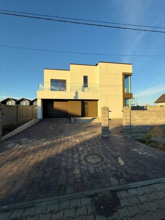 Продам гарний будинок на  Грін Хілз - фото 1