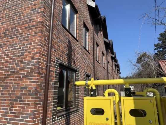 Кутовий ТАУНХАУС в 5хв від Центру, готовий до ремонту. З Газом Ирпень