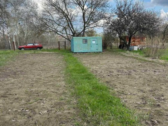 Продам дачну дiлянку з кунгом р-н МБЗ Полтава