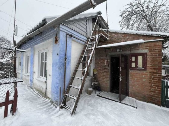 Продаж затишного будинку біля 1-ї міської лікарні Полтава