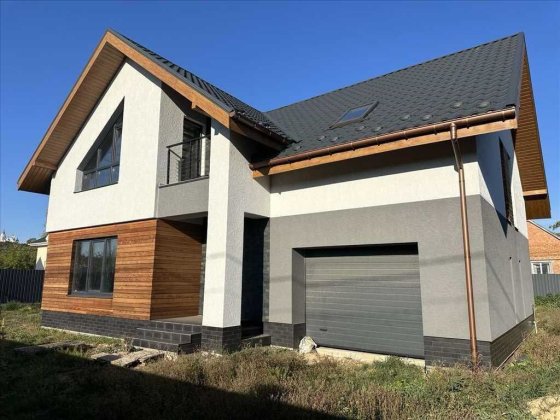 Сучасний будинок на Подолі Полтава