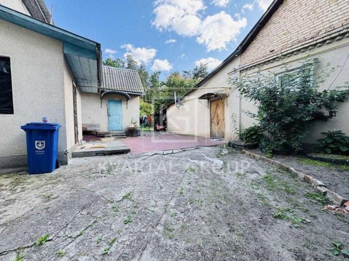 Частина будинку 80м² на ділянці 10 соток. Всі комунікації. Сад - фото 1