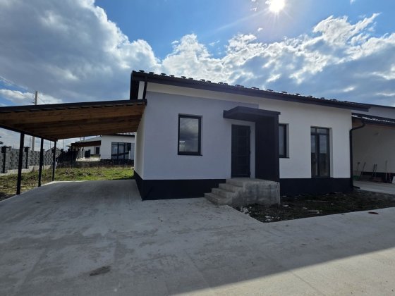 Продаж котеджу під ЄОселю Ровно