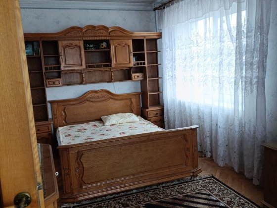 Продам будинок 3 поверховий цегляний поблизу центру Тернопіль