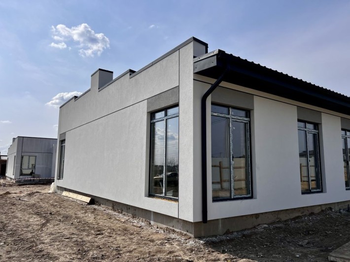 Продаж кутового котеджу з власною ділянкою від 2,7-7 сот - фото 1