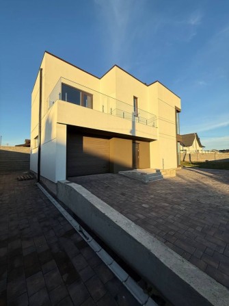 Ексклюзивний будинок у Грін Хілз | 160 м² + гараж - фото 1