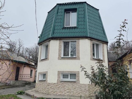 Продажа дом в центре , ул Шолом  Алейхема Полтава