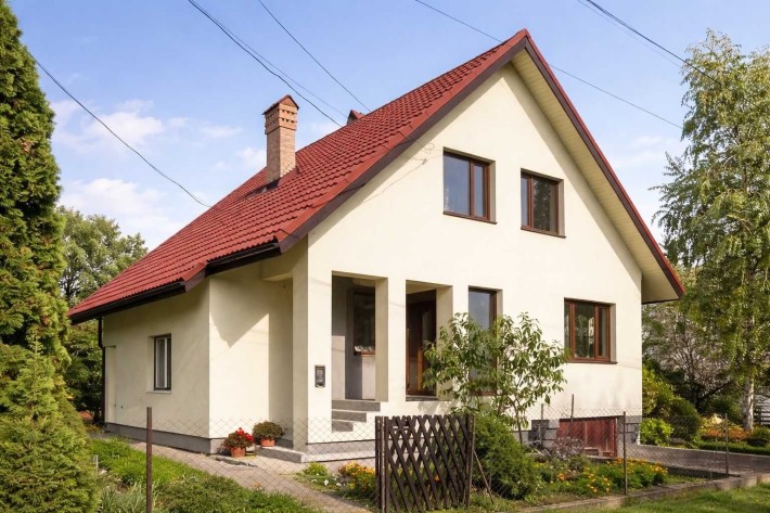 Затишний будинок з роскішною ділянкою. Роша. - фото 1