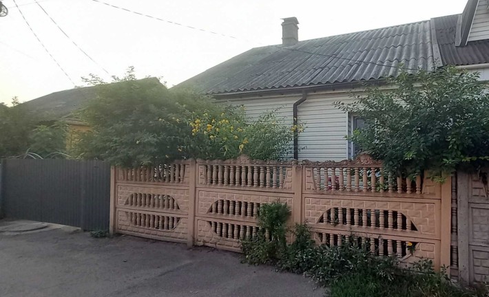 Частина будинку у тихому центрі - фото 1