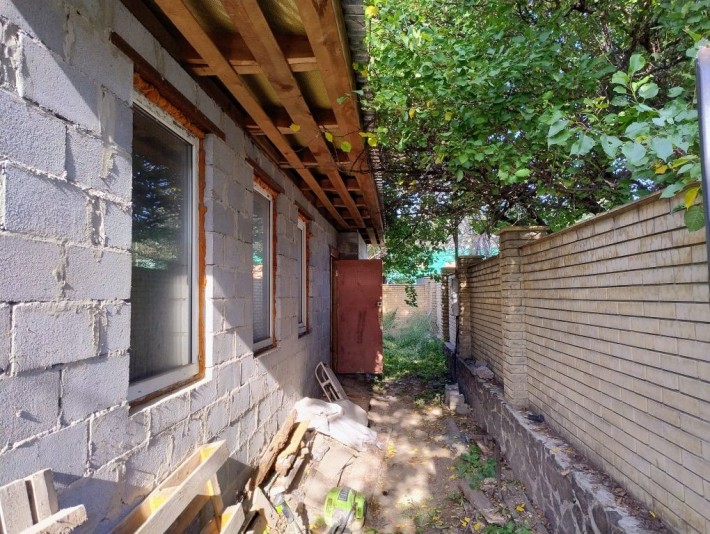 Продам пів будинку - фото 1