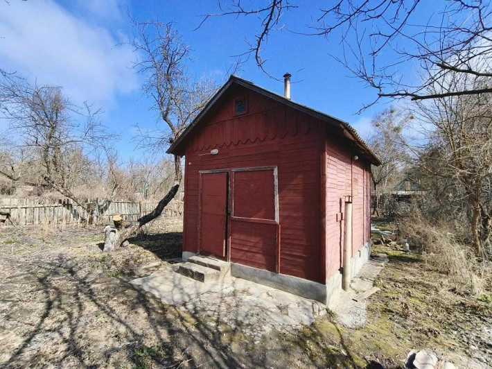 Продам приватизовану дачу у Пролетарському Гаю, біля озера Земснаряд. - фото 1