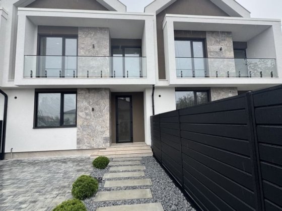 Терміново! Продаж таунхаусу, є газ Ужгород