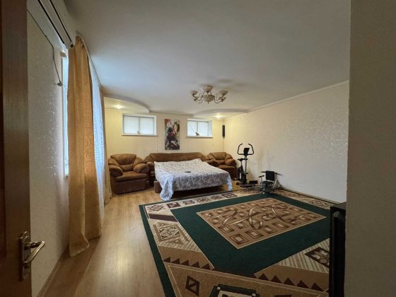 Двохповерховий будинок в центрі міста!!! Полтава