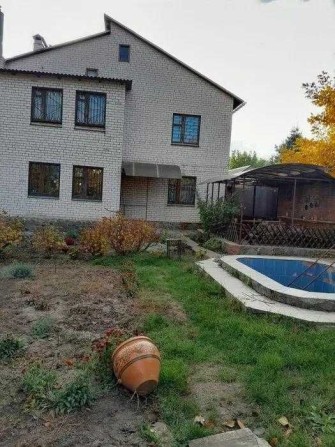 У продажу будинок на два поверхи - фото 1