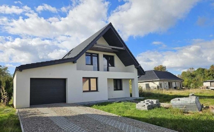 Двоповерховий будинок площею 140 м² - фото 1