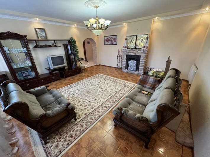 Продаж будинку!! Підвал!! Гараж!! Баня!! - фото 1