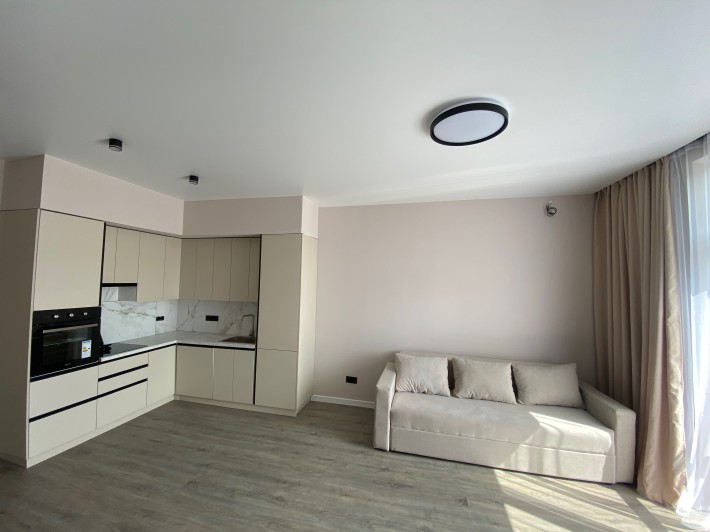 Продаж будинку з ремонтом та меблями Невицьке - фото 1