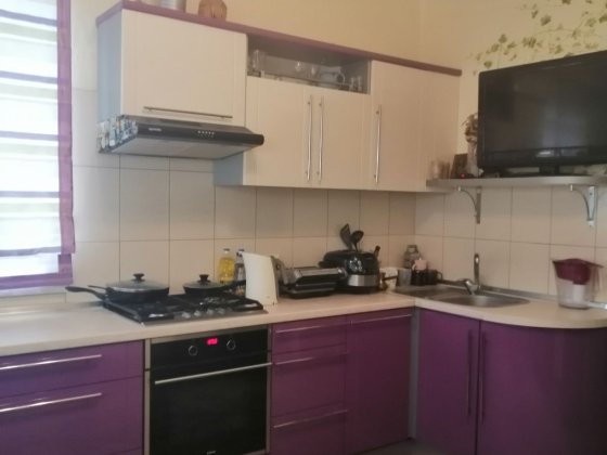 ЕКСКЛЮЗИВНА ПРОПОЗИЦІЯ!!! Велика частина будинку з окремим двором та ремонтом, меблями та технікою у Чернігів