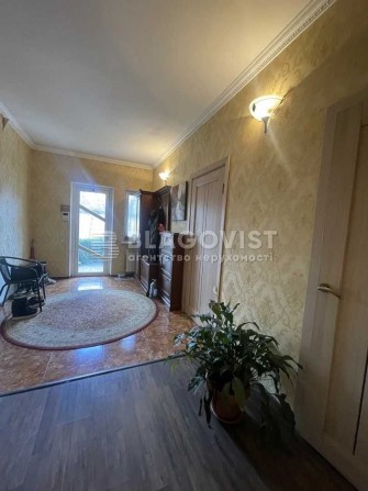 Просторий будинок 283 м² біля метро Нивки – ідеально для життя або бізнесу! - фото 1