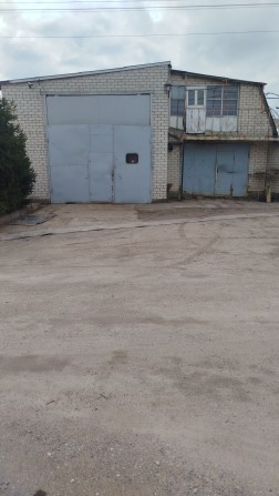 Сдам гараж по суточно для грузовых и легковых автомобилей - фото 1