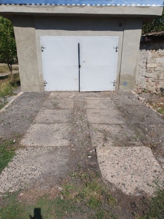 Сдам капитальный гараж на Соцгороде. - фото 1