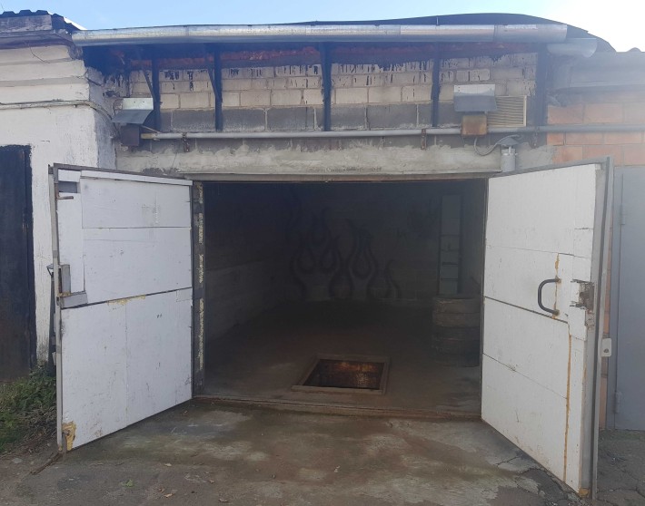 ГК "Металлург" фундаментальный гараж с погребом - фото 1