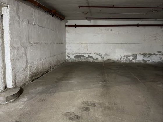 Оренда паркомісця в центрі (площа) Чернігів