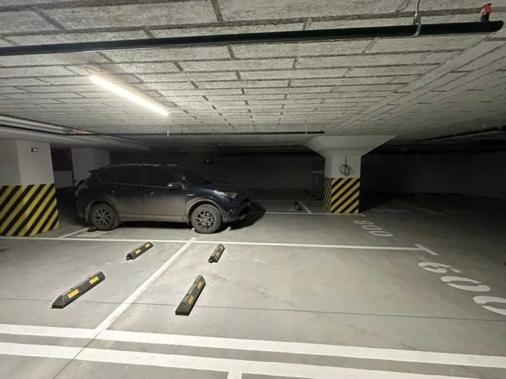 Здам паркінг Жк вайт лайнс - фото 1