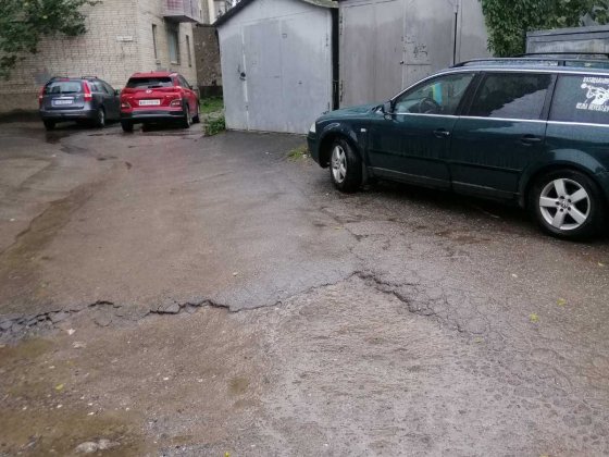 Металевий гараж, район ринку Урожай Винница