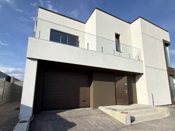 Продам 3к будинок з власною ділянкою! Ровно